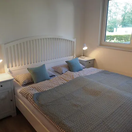Alte Fehnapotheke, 95144 Apartment