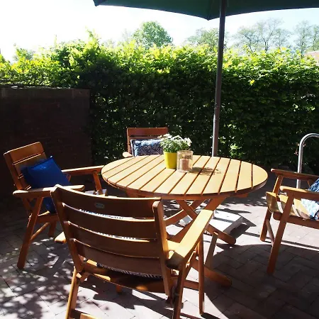 Alte Fehnapotheke, 95144 Apartment *